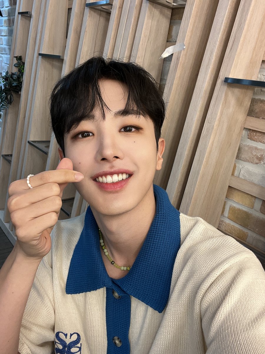 K_Culture_NOW's tweet photo. [💟 콘텐츠 예고]

장르요? 그런건 없고 그냥 다 담았어요ㅇㅇ😎 
코미디🤣부터 멜로🥰호러👻까지 
역대급 영상 가져왔다!!!🐰🦊
희아라분들 취향대로 골라 보세여💖

세븐어스의 <짜릿한인터뷰>가 
8월 14일 저녁 6시 공개됩니다🙌🙌🙌
많관부💚 많사부💙

(@officialSEVENUS)
#세븐어스 #SEVENUS https://t.co/8nZSMyl80F