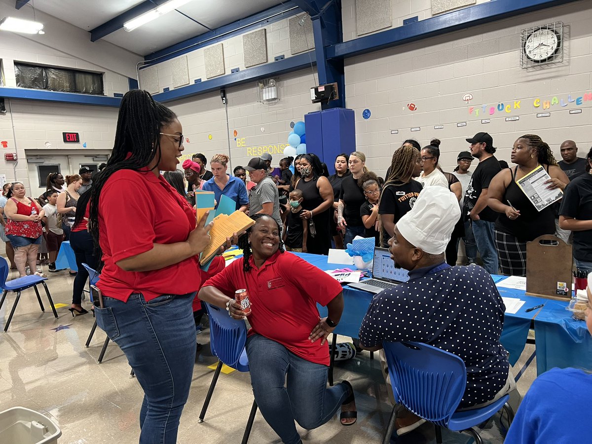 Our families are getting excited for the school year at Cameron Elementary! <a href="/BrandyLewis80/">Brandy.Lewis</a> and the team welcomed over 100 families for Meet the Teacher! <a href="/SAISD/">San Antonio ISD</a> <a href="/SAISDFoundation/">SAISD Foundation</a> <a href="/SA_MindshiftED/">MindShiftED</a> <a href="/cep_team/">City Education Partners</a> @SACharterMoms <a href="/theloserteacher/">Jalen McKee-Rodriguez 🩷</a>