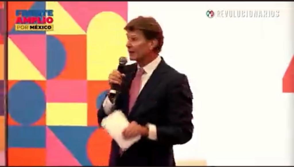 Javier_CasiqueZ's tweet photo. El #PrimerForo que organiza el #FAM nos permitirá escuchar las voces de las y los mexicanos que anhelamos un mejor futuro. Es un espacio de reflexión y consulta para exponer nuestra visión del #México que queremos. 
@PRI_Nacional
@alitomorenoc
@caroviggiano https://t.co/UmcXLNwite
