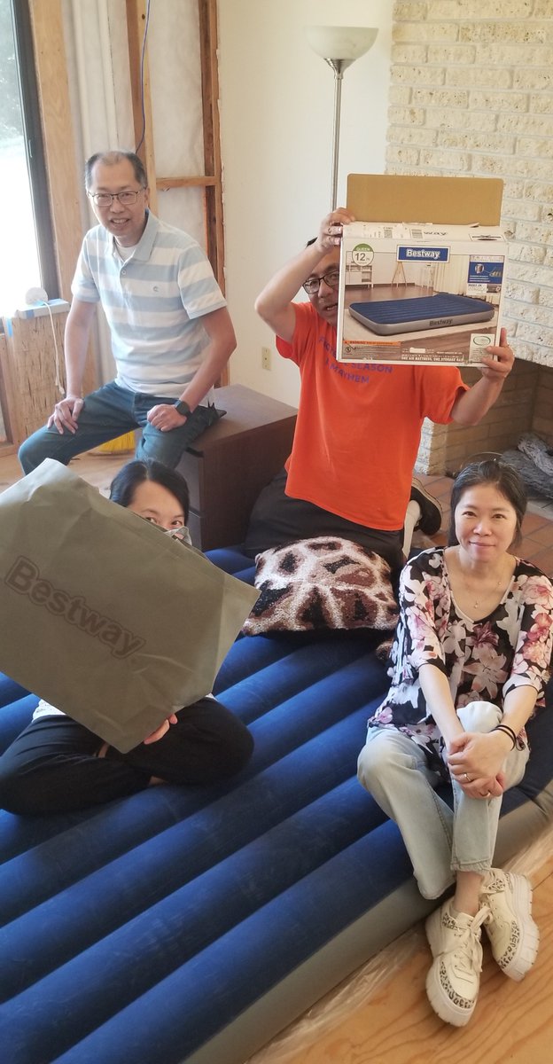 Mimi95133's tweet photo. My friends fell in love with this @BestwayUS queen size air mattress. It is comfortable for up to two adults spending the night.🤩
@Tryazon
#BestwayToSleepThisSummer #BestwaySummerOfSleep
#BestwayUS
#BestwayUSA
#InflateYourFun
#YourSleepIsOurBusiness
#Tryazon
#openbox https://t.co/28StATUxjO