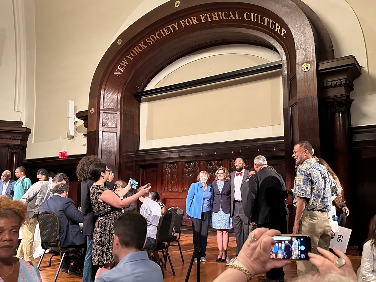 GreerMellon's tweet image. It has been an honor to serve as an elected Alternate Judicial Delegate representing the Upper West Side. Tonight I voted to support Judge Leslie Stroth’s nomination to the Supreme Court! Her experience as a public defender and empathy are so important to have on the bench!