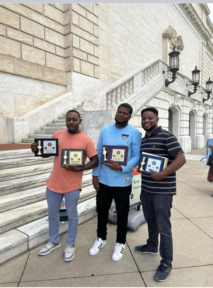 derekewilder's tweet photo. Me an my bros was honored today for being some of the top chess players in Detroit Michigan #detroitchess #iamlegend #chesslife https://t.co/3AGe0gjUwL