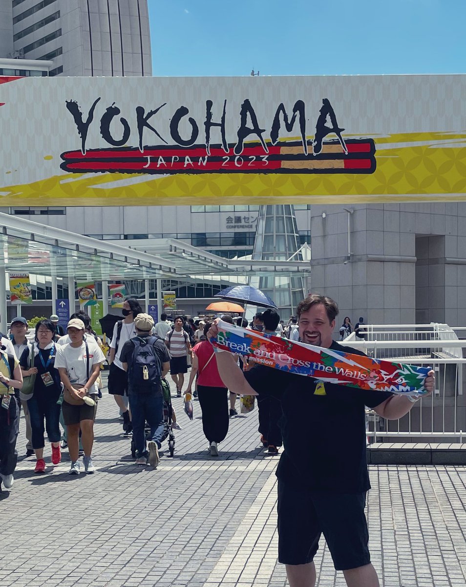 Cyclopane's tweet image. Loving it in Yokohama! Two of my favorite things together in one place! #MWAM #pokemonworlds