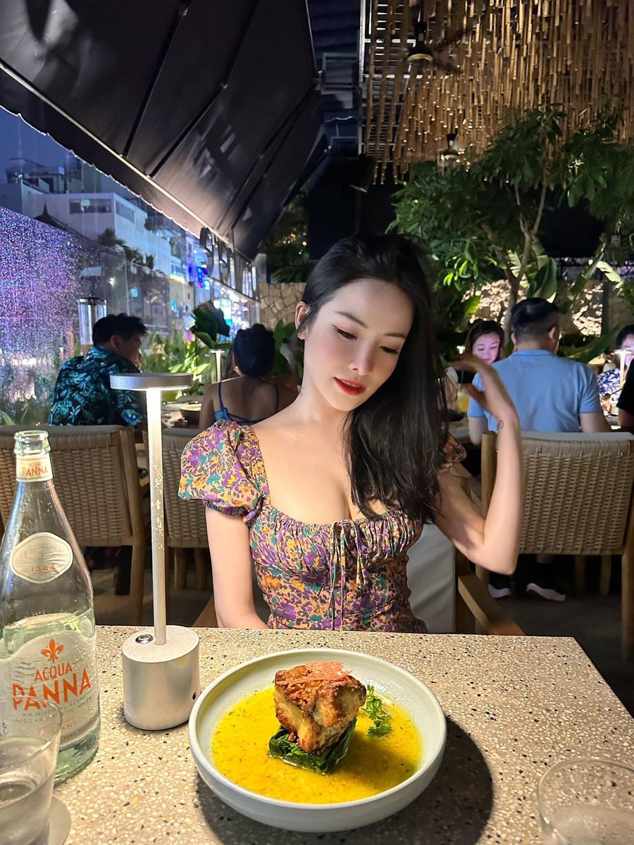 Hong Thanh tweet media