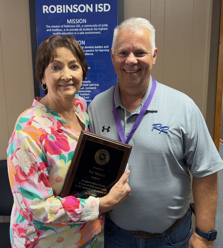 Robinson High School tweet media