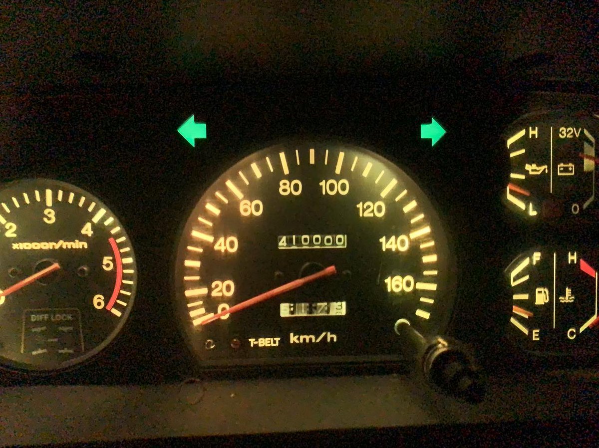 shiro_tan's tweet photo. 2023.08.11
・
備忘録
41万キロ突破!
・
#41万キロ
#410000km
#toyota #landcruiser #landcruiser70
#hzj77 #1hz
#ランドクルーザー #ランクル70 #ランクル77
#フェンダーミラー
#arb4x4 https://t.co/148rxUzt0W