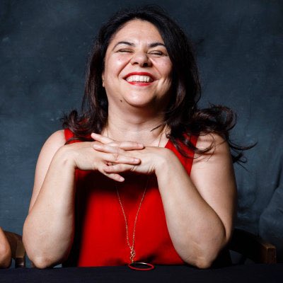 “Non ho paura di morire. Ho cinquant’anni, ma ho vissuto dieci vite. Ho fatto cose che la stragrande maggioranza delle persone non fa in una vita intera. Cose che non sapevo neppure di desiderare. Ho ricordi preziosi.

Ricordatemi come vi pare. Non ho mai pensato di mostrarmi