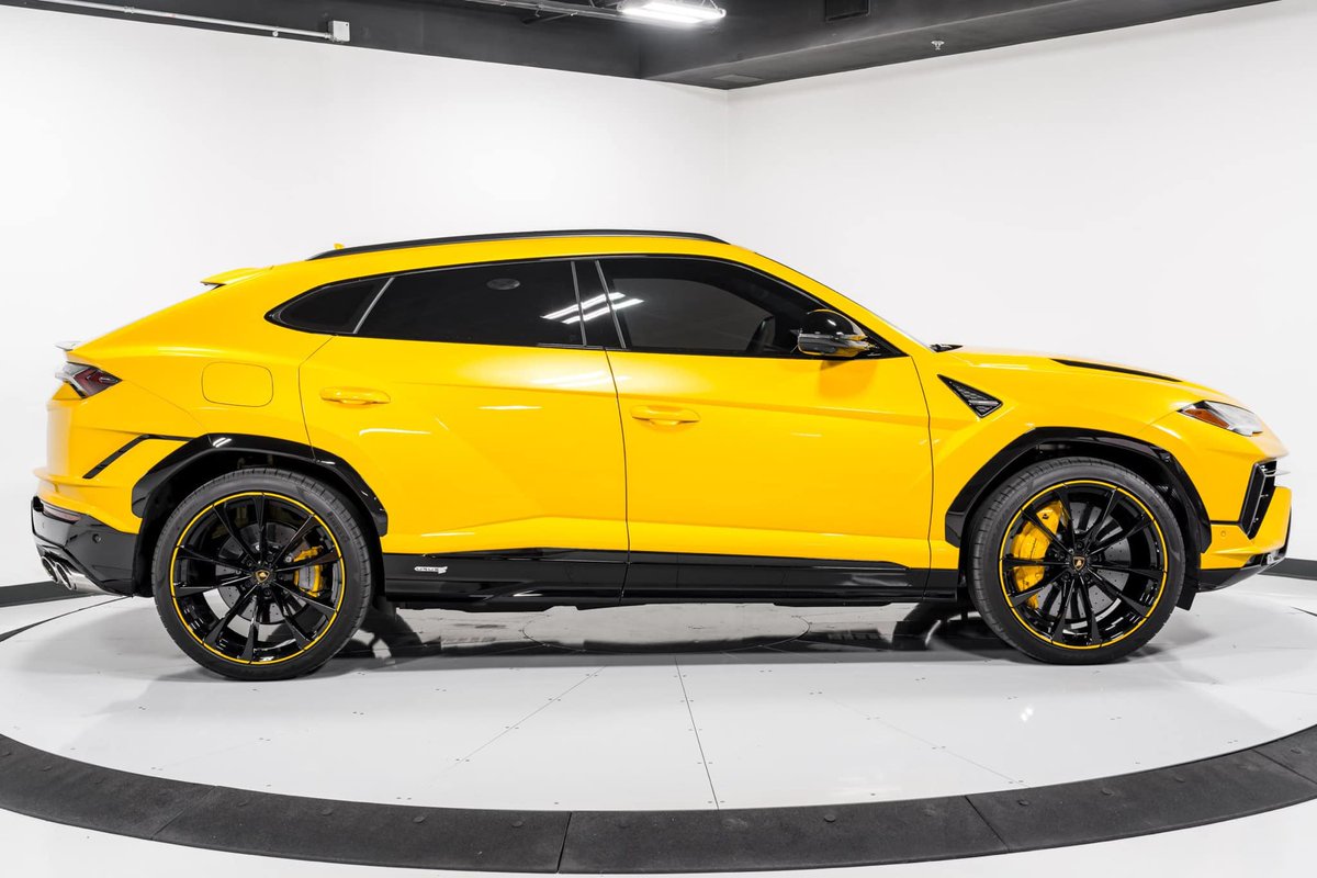 LamborghiniDFW's tweet photo. Brighten up your life with a pop of yellow ☀️ 2023 Urus S finished in Giallo Inti
#Lamborghini #UrusS #GialloInti https://t.co/2rKgAs78pe