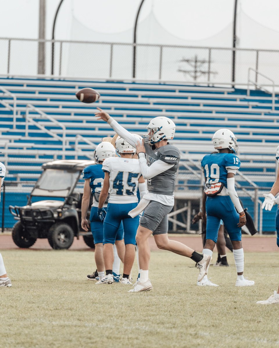 b1mayhew tweet media