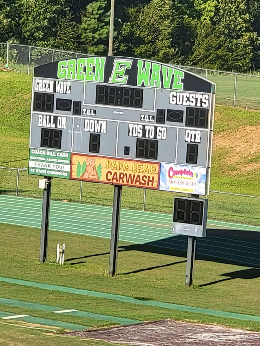 Thanks to <a href="/EasleyHSSports/">Gill Payne</a> we have a new Scoreboard topper!!! #waveallday