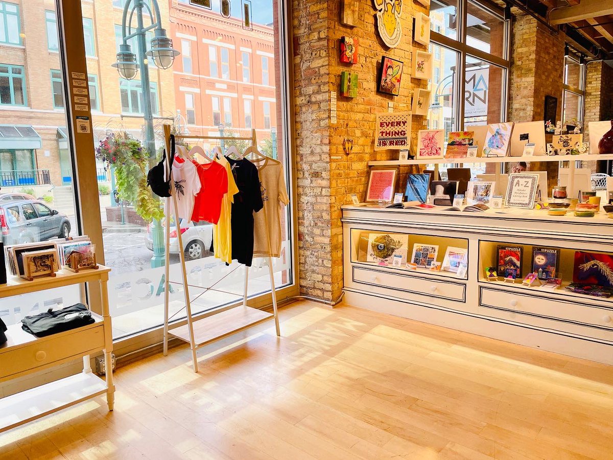 marn_arts's tweet photo. Do you have cool art to sell? 

Our open call for the MARKETPLACE Fall Collection 2023 will be live August 14 - 21. 

Questions? 

Ask Izzi! ☺️

Visit her in the HUB or send an email to: izzi@marnarts.org https://t.co/5QBPsz4TpK