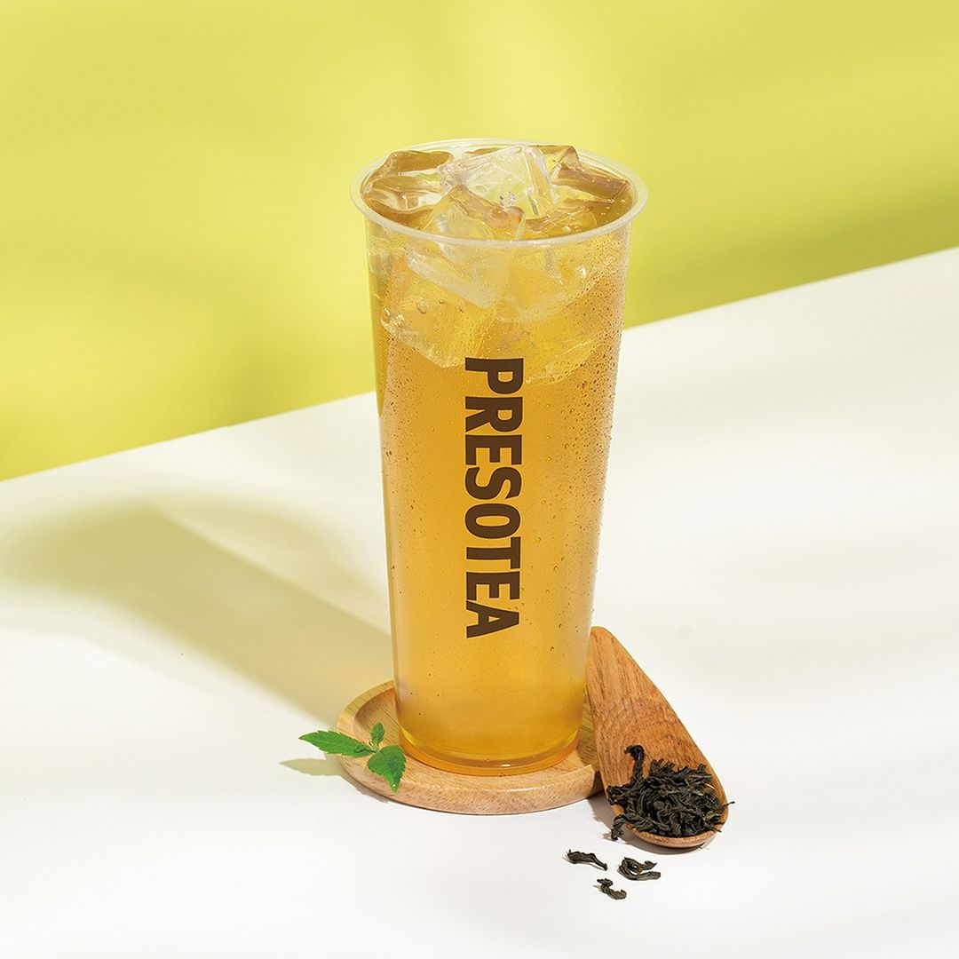 PresoteaCA's tweet photo. Did someone say PAR-TEA? 🎉🥤

Presotea has your back - contact us for a legendary catering experience TODAY!

#presotea #milktea #alishantea #lycheeblacktea #jasminegreentea #hojicha #ceylonblacktea #royalearlgrey #blueberrytea #toffeeblack https://t.co/3b6A2eI4x1