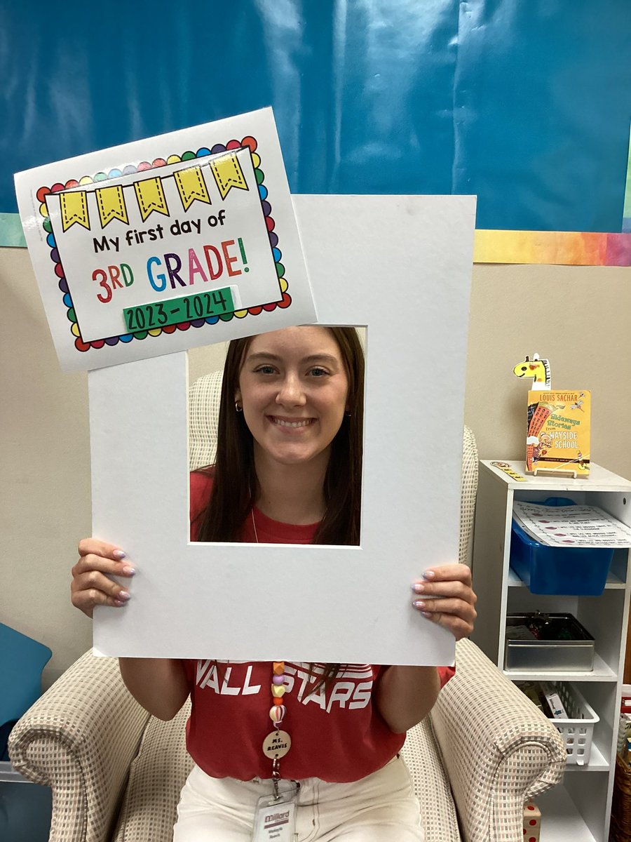 Ready for a great year with these Hall’s Heroes and Ms. Reavis! <a href="/MPSAldrich/">Aldrich Elementary</a> <a href="/MillardPS/">Millard Public Schools</a>
