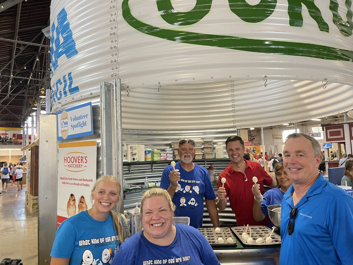 Zach Nunn tweet media