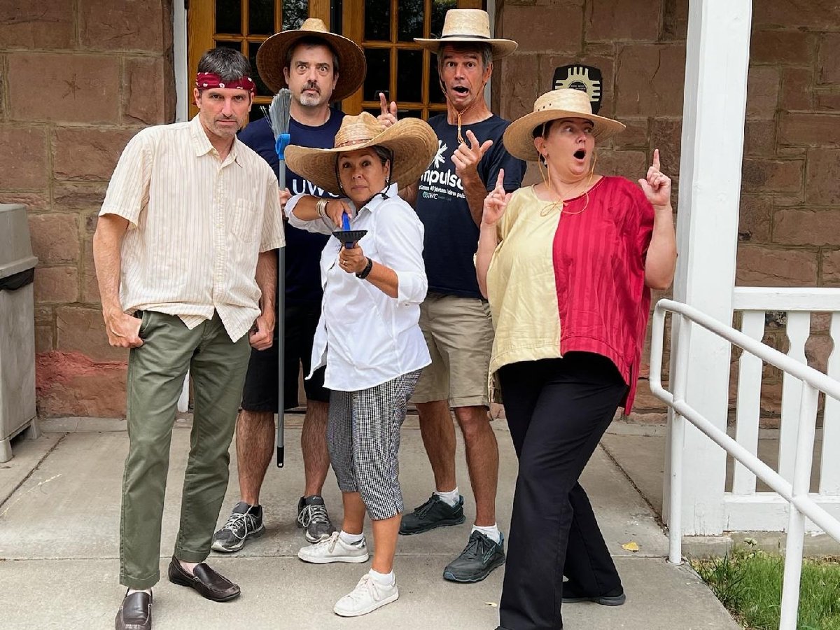 UWCUSA's tweet photo. The #uwcusa faculty and staff had a scavenger hunt yesterday and ran around campus - lots of fun. #beautifulschool #uwc #orientation https://t.co/FGxnSmhheh