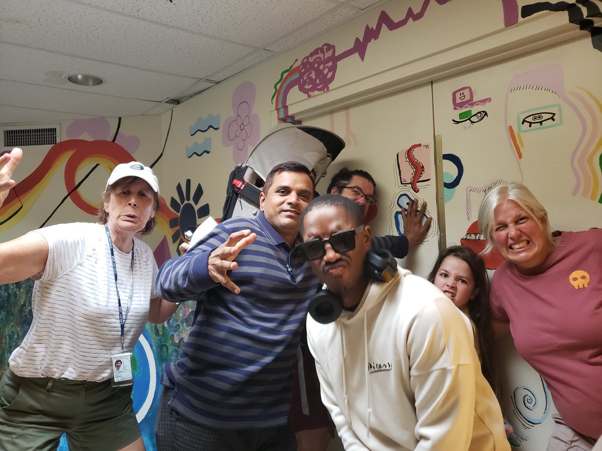 UWCUSA's tweet photo. The #uwcusa faculty and staff had a scavenger hunt yesterday and ran around campus - lots of fun. #beautifulschool #uwc #orientation https://t.co/FGxnSmhheh