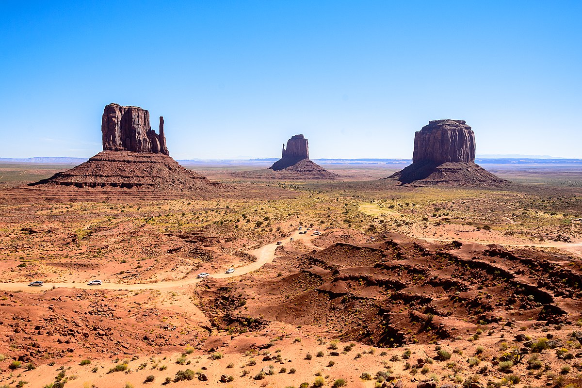 newgrlhrs's tweet photo. @L3WG_ 
Monument Valley.  It's in the Navajo Nation, which is the largest Reservation in the US and takes up a big chunk of Arizona. https://t.co/OyncXpoPfn