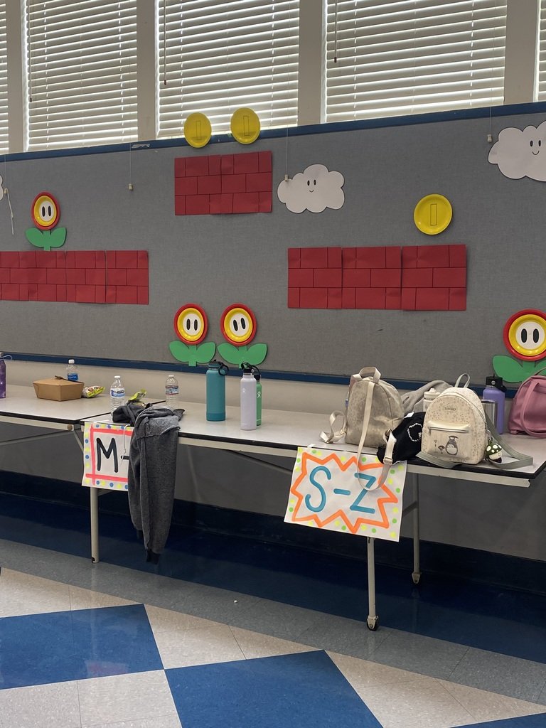 EOGreenHornets's tweet photo. Hornet Hive Update:  1st day of 8th Grade WEB Leader training was a success!  Day 2 is tomorrow!  #greenjhs @EOGreenHornets #hesdpride @HuenemeElemSD https://t.co/3ET76PGDiD