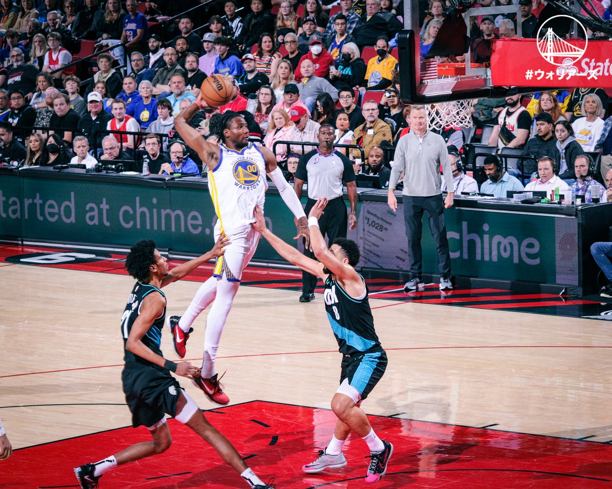 warriors_jp's tweet photo. この距離でも届いてしまうのがJK😱
#ジョナサン・クミンガ
#DubsDunkWeek https://t.co/I6PuNwmZAS