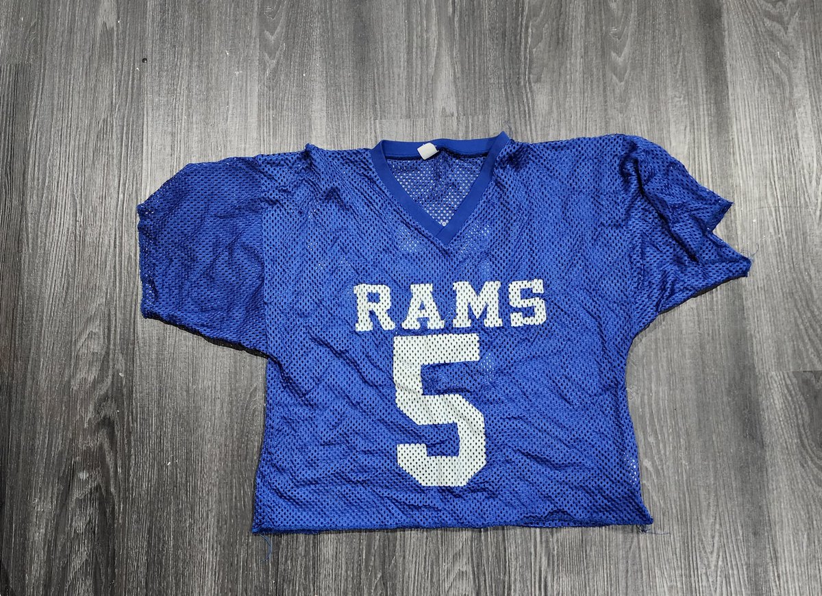 Coach_Bullet5's tweet image. #TBT

Freshman Year - Game Jersey 
Class of 2007!!

#ViewTime

@RGHSRamsFB