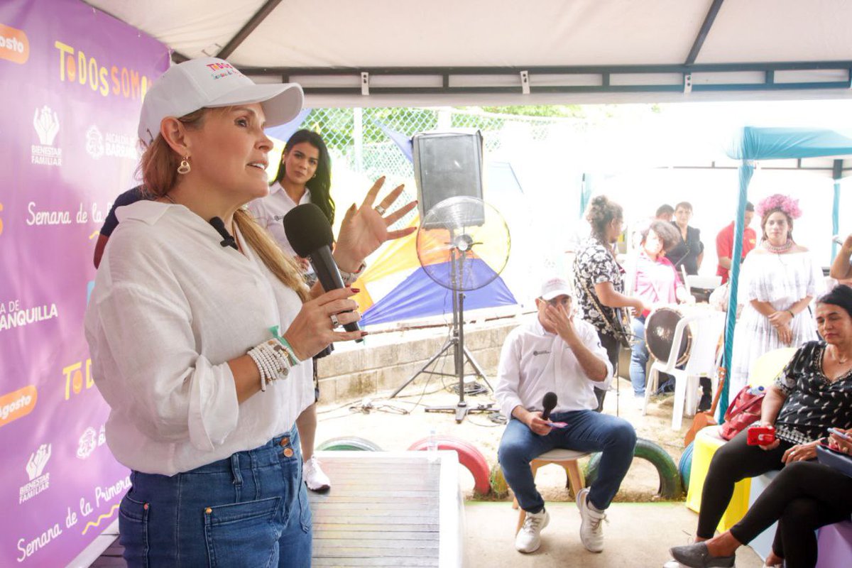 ¡Celebramos un nuevo logro por nuestra niñez! 🧒🏽💚 En la rueda de prensa de la #SemanaDeLaPrimeraInfancia, nuestros periodistas conocieron las actividades que marcarán esta semana especial y el premio que nos reconoce como una ciudad comprometida con la Primera Infancia.