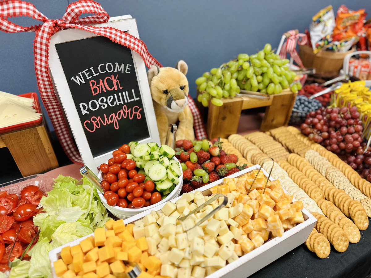 RESPTO_TISD's tweet photo. Treating our wonderful staff with a charcuterie style lunch today! https://t.co/Hqm4AAlbGO