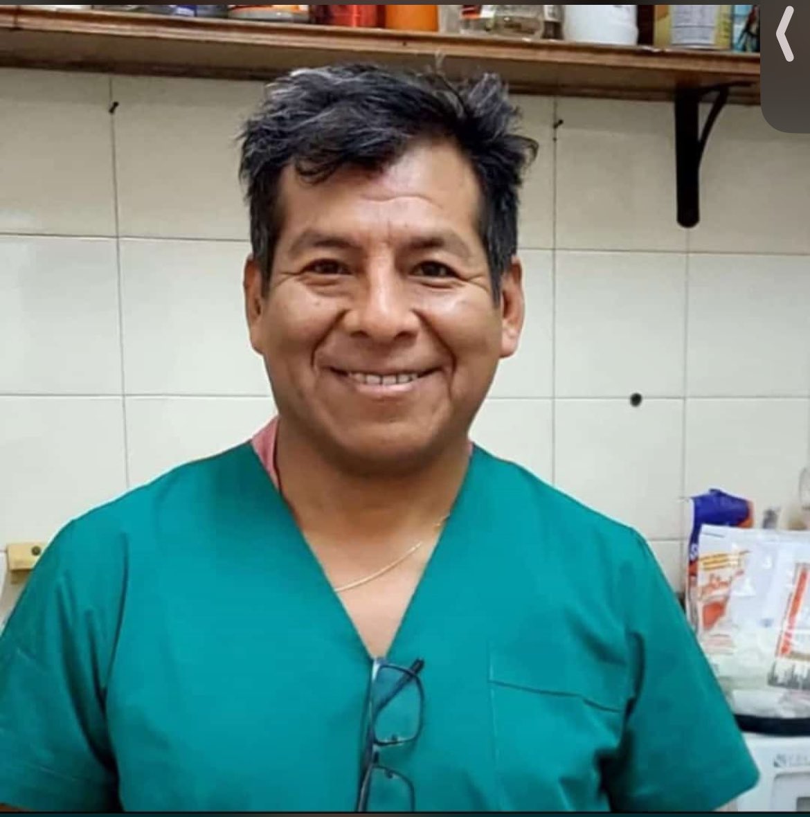 Juan. Jefe de quirófano de mi hospital. Tipazo. Muerto por chorros hoy a la tarde. QEPD