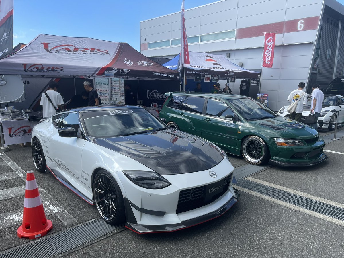 varis_japan's tweet photo. FUEL FEST準備完了です〜!
皆様のご来場お待ちしております♪
#varis #varisjapan #バリス #FUELFEST #ワイスピ #ワイルドスピード https://t.co/u5ZF8R65Wy