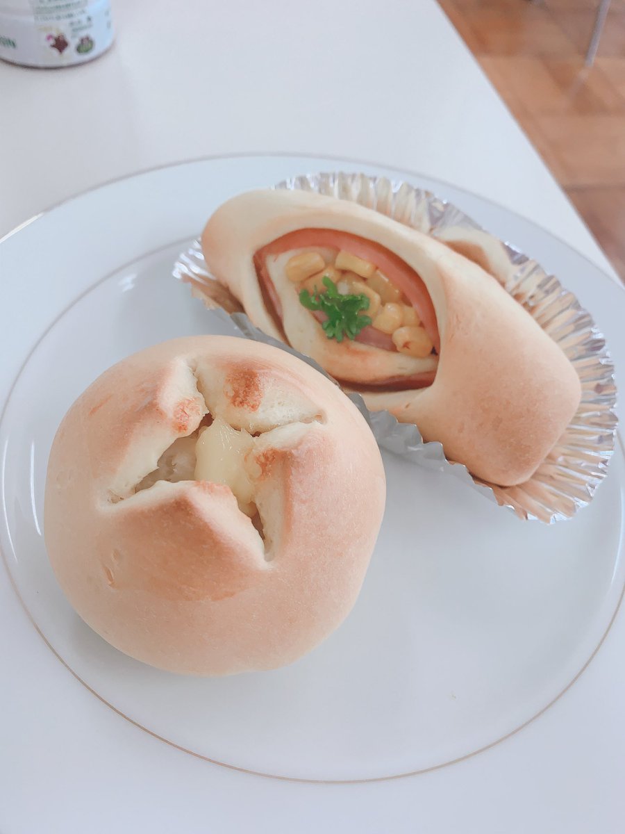 パン焼いた🍞🍴⑅*॰ॱ