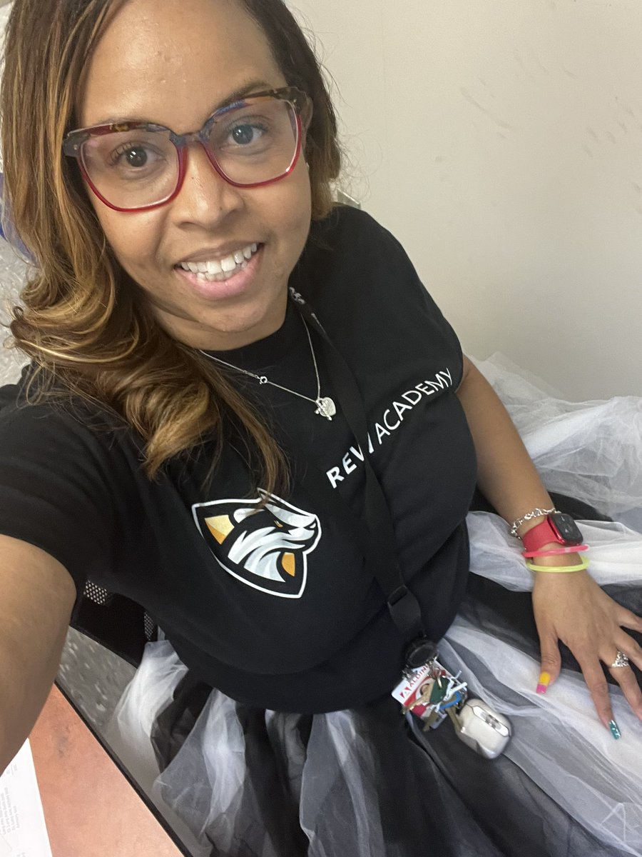 knray_ray's tweet photo. We Are One @Drew_AISD  Excellence today, Success Tomorrow.#MyAldine https://t.co/FAfTgG2QH0