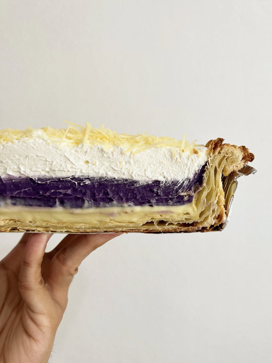 goeybesinio's tweet photo. ube cheese pie 🥰🥰🥰 https://t.co/uTzXcmOURD