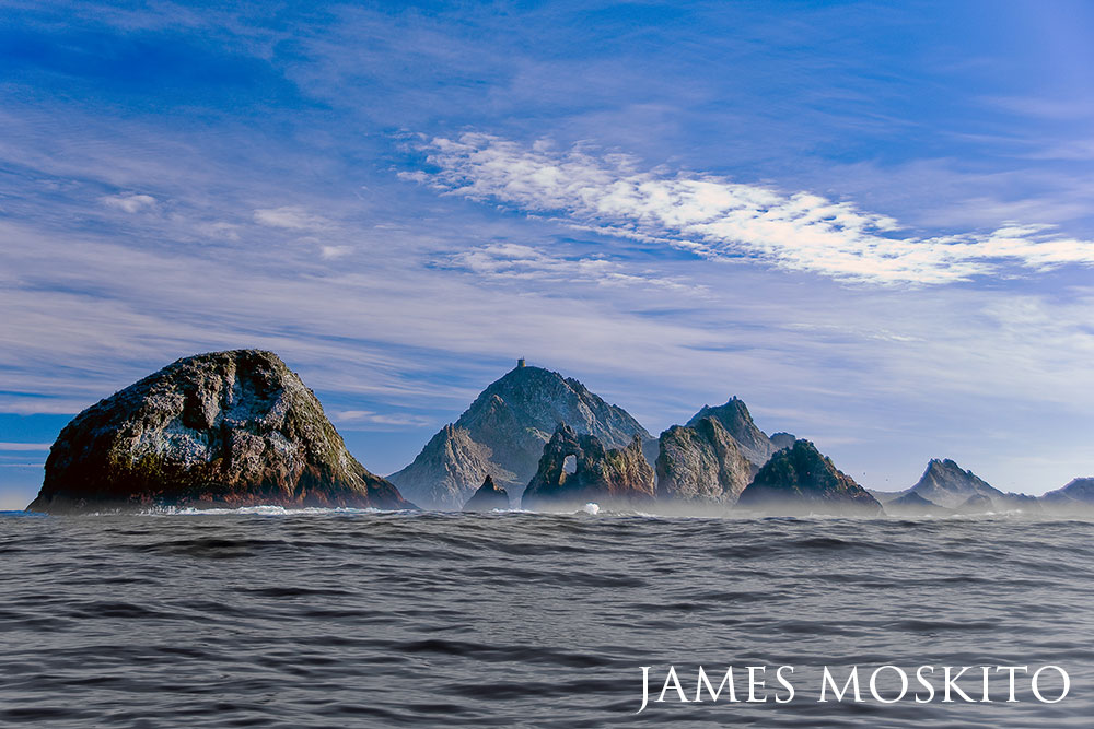 🚨Less than one month to enter your submissions to the @sanctuaries #GetIntoYourSanctuary Photo Contest!

Learn more: sanctuaries.noaa.gov/visit/giys.html

📸: Previous winner James Moskito's Farallon Islands photo
#RecreateResponsibly @GFCBSanctuaries @marinesanctuary @californiamsf