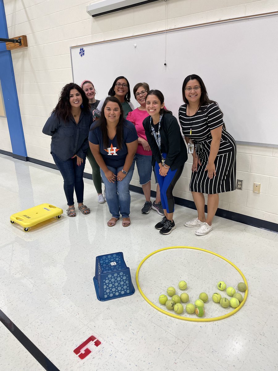 NISDLieck tweet media