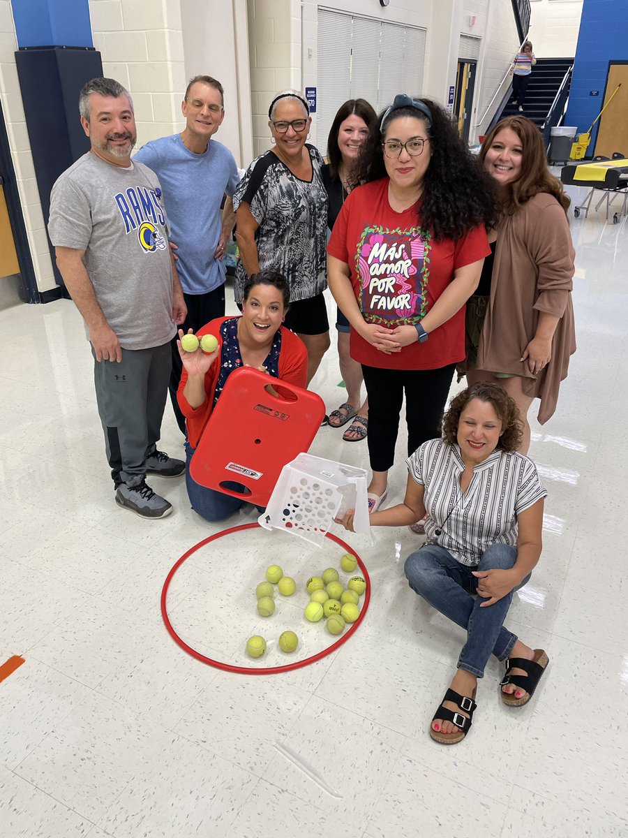 NISDLieck tweet media