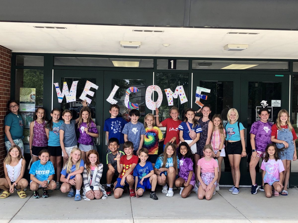 Akemi Sessler (@akemisessler) on Twitter photo These fifth graders did an AWESOME job welcoming our new students and families <a href="/DrydenSchool/">Dryden School</a> today! #drydenrocks These fifth graders did an AWESOME job welcoming our new students and families <a href="/DrydenSchool/">Dryden School</a> today! #drydenrocks