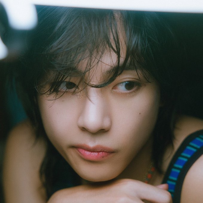 sevenrchive's tweet photo. RT AND REPLY TO TREND!

RAINY DAYS OUT TODAY
ITS A RAINY DAY TODAY
LOVE ME AGAIN OUT SOON
LAYOVER BY V IS COMING
#RainyDaysByV #LoveMeAgainbyV https://t.co/BT34ufwThi