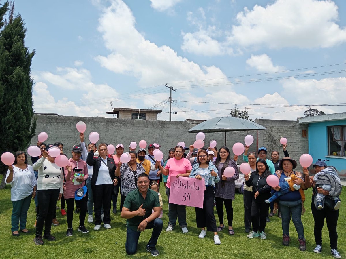 Charlychaly06's tweet photo. #AlfredoDelMazo #Toluca #Distrito34 un placer formar parte de un gran equipo con compromiso, constancia, disciplina y Respeto....👍🤜 https://t.co/dDfMq0nHo4