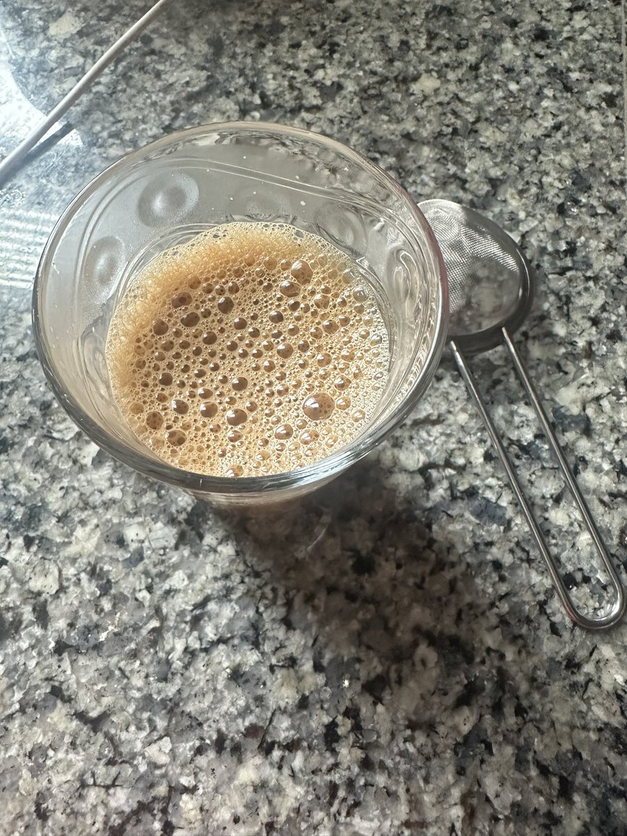 podhigaimagal's tweet image. When #Problem happens -FightBack
When #Doubts happens - FightBack
When #Obstacles happens -FightBack
When #Failures happens - FightBack

No Matter how #Hard your situation is
               KEEP FIGHTING 🔥🔥🔥
First take a sip of #Tea &amp;amp;  #BreatheEasy 🧘‍♀️♥️

#Motivation