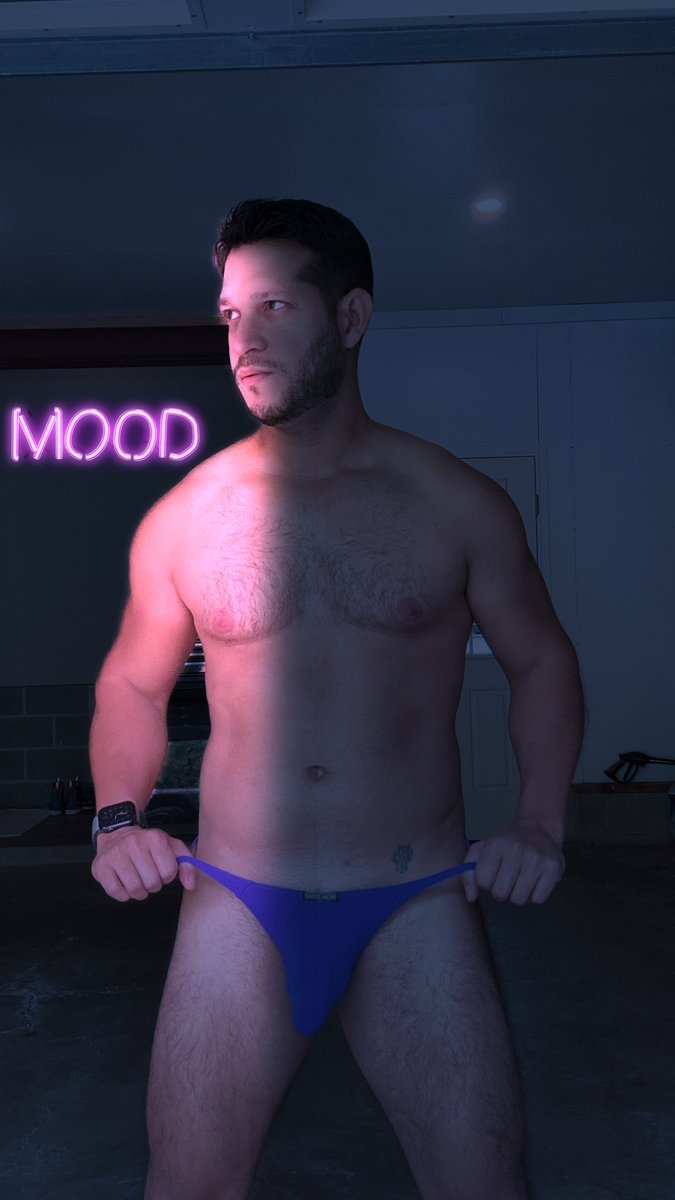 MyNamesJDC's tweet photo. Current mood 🥵 #hbu ?
#currentmood #nightvibes #nightmood #nightdress #nightphoto #meninunderwear #underwearexpert #underwearselfie #underwearfetish #underwearbulge #gaybeard #gaybeardedmen #gaybeardsofinstagram #gayunderwear #gayunderwearfetish #gayundies #gayart #gaycute https://t.co/mA2PmyqCbU