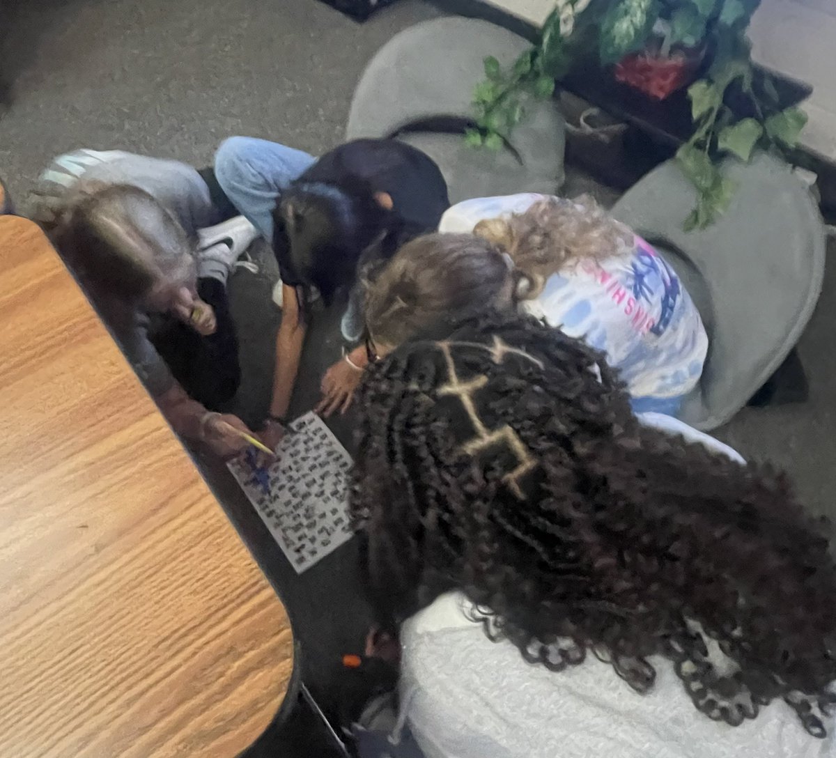 humphreys_math's tweet photo. When your @StrackKISD Cougars are so engaged they don’t even know you took a picture of them🤗 #findthosepatterns #teamworkmakesthedreamwork #mathtalk #thinkingclassrooms #winning @KleinISDMath https://t.co/ng09WjblPR