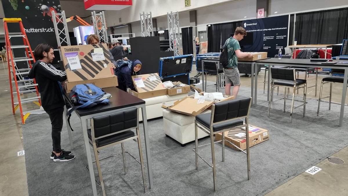 tonroosendaal's tweet image. And we&apos;re done! Had a great time, thanks everyone who helped out and dropped by sharing amazing and touching stories. #SIGGRAPH2023