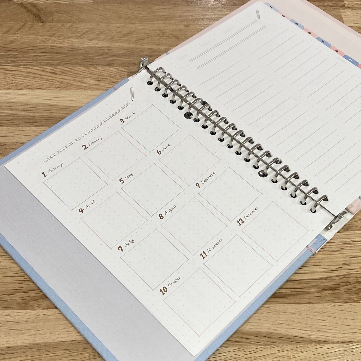 ofmaga_sato's tweet image. Stitch leaf × maruman × LOFT大型店

「ステッチリーフのルーズリーフダイアリー2024」発売

2023年9月4日(月)から限定発売

ofmaga.com/product_news.h…

＃Stitchleaf
＃maruman
＃LOFT大型店
＃ステッチリーフ
＃ルーズリーフ
＃ダイアリー
＃文具
＃文房具
＃ステーショナリー
@stitchleaf_shop