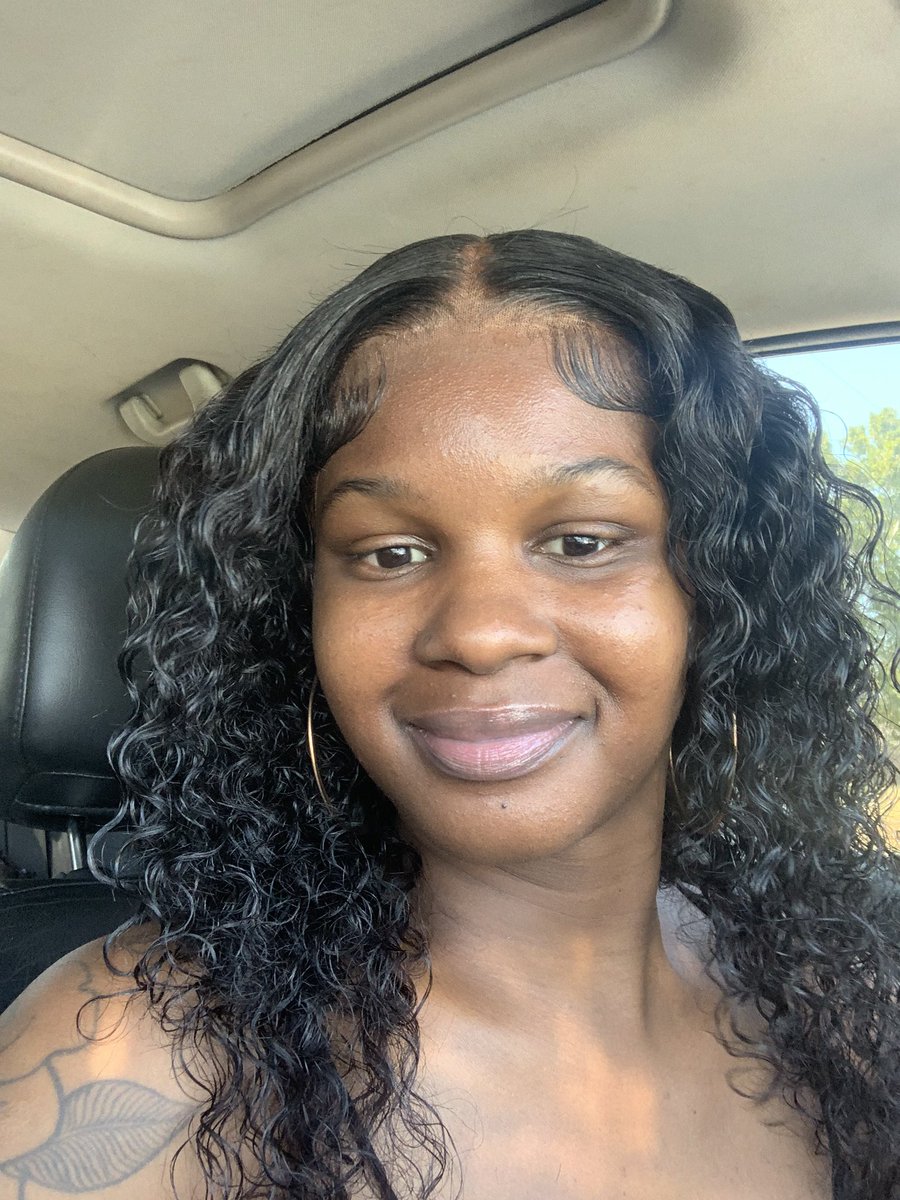 CaliCoCainee's tweet photo. It’s The FACE & Curls For Me🥰✨
Birthday Tomorrow🎉🥳♌️ #31Shots 😬🤪😵💫 #LeoShxt♌️ https://t.co/7z6Tct0EPm