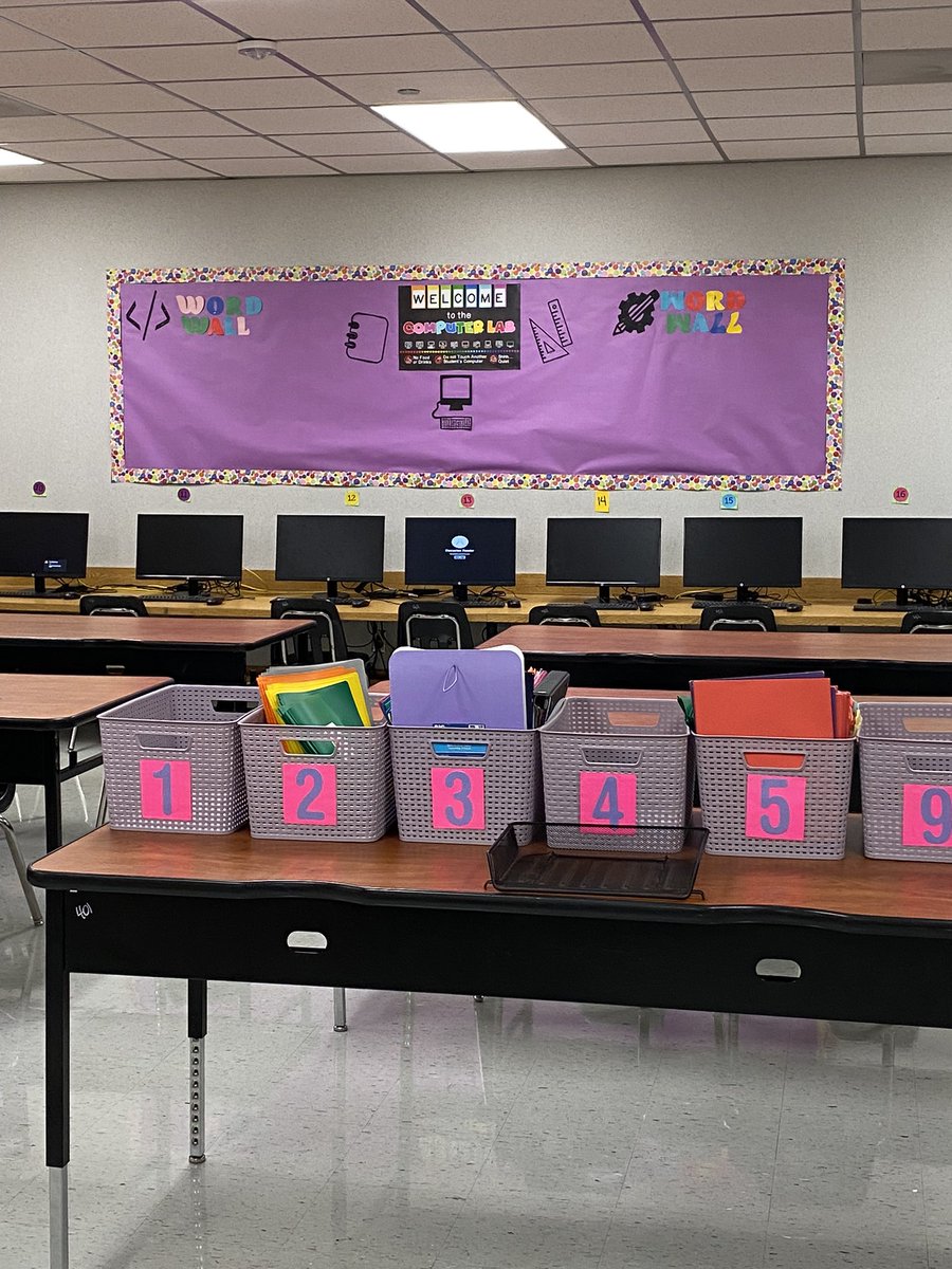 TeeBullard's tweet photo. 🚌 First Day @PlummerMS_AISD was FULL of excitement! I’m ready to teach my students how computer science makes the world go around.  We have some really invigorating projects planned! #myAldine #middleschoolmatters #firstdayofschool #plummerpumas #computerscience #cteeducator https://t.co/9zE0YCMI7k