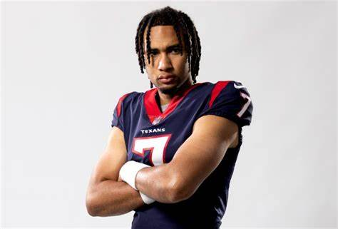 nflrums's tweet photo. CJ Stroud NFL Debut With The Houston Texans:
  • 2/4 passing
 • 13 yards 
• 1 INT 
 • 17.7 QBR https://t.co/0caNuoJJmD
