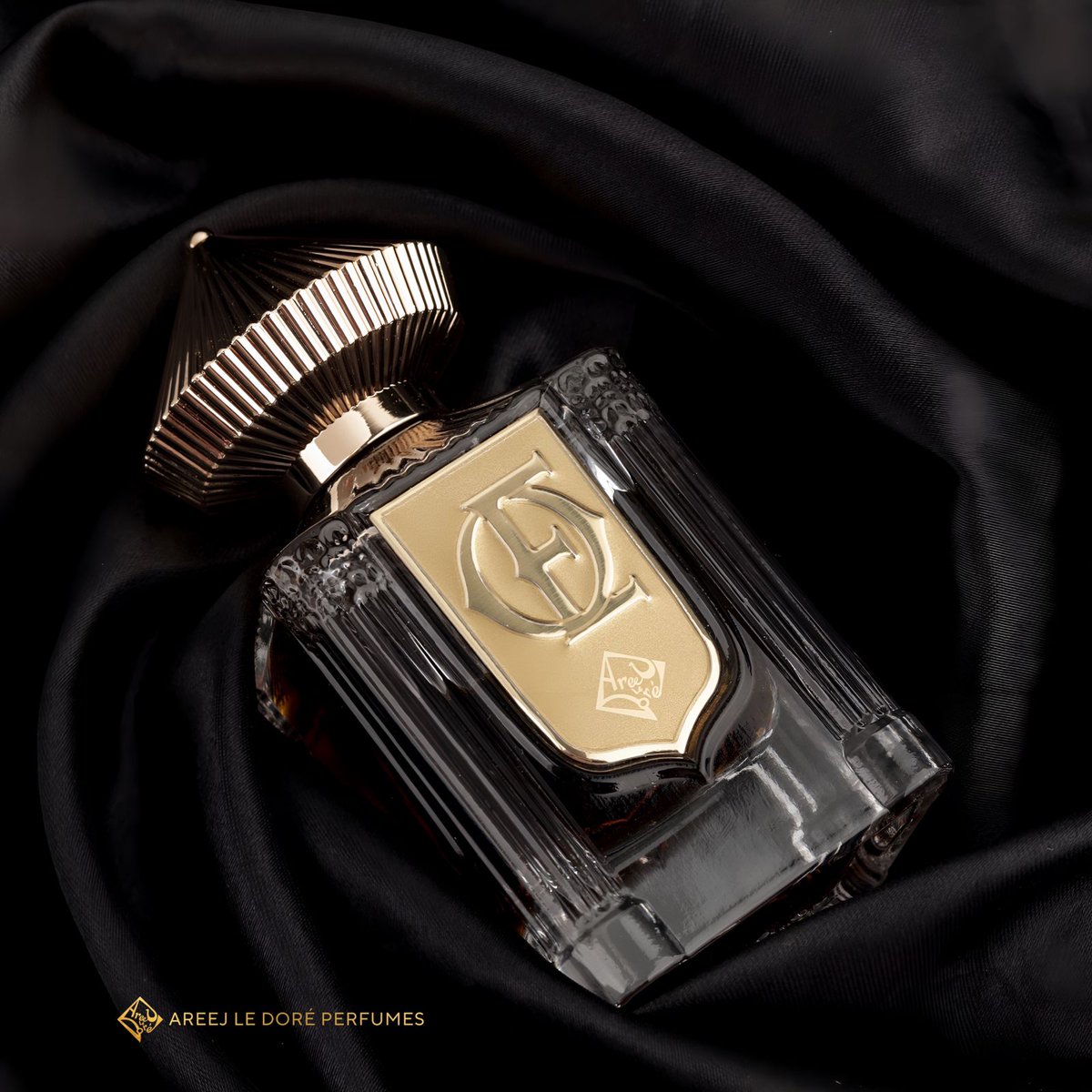 areejledore's tweet image. Ottoman Empire Part IV 53ml #availablesoon 

Price : 250$

Extrait de Parfum 2023

🔺Top notes: Jamaican pepper, cardamom and pure rose oil from Turkey distilled in copper using firewood.