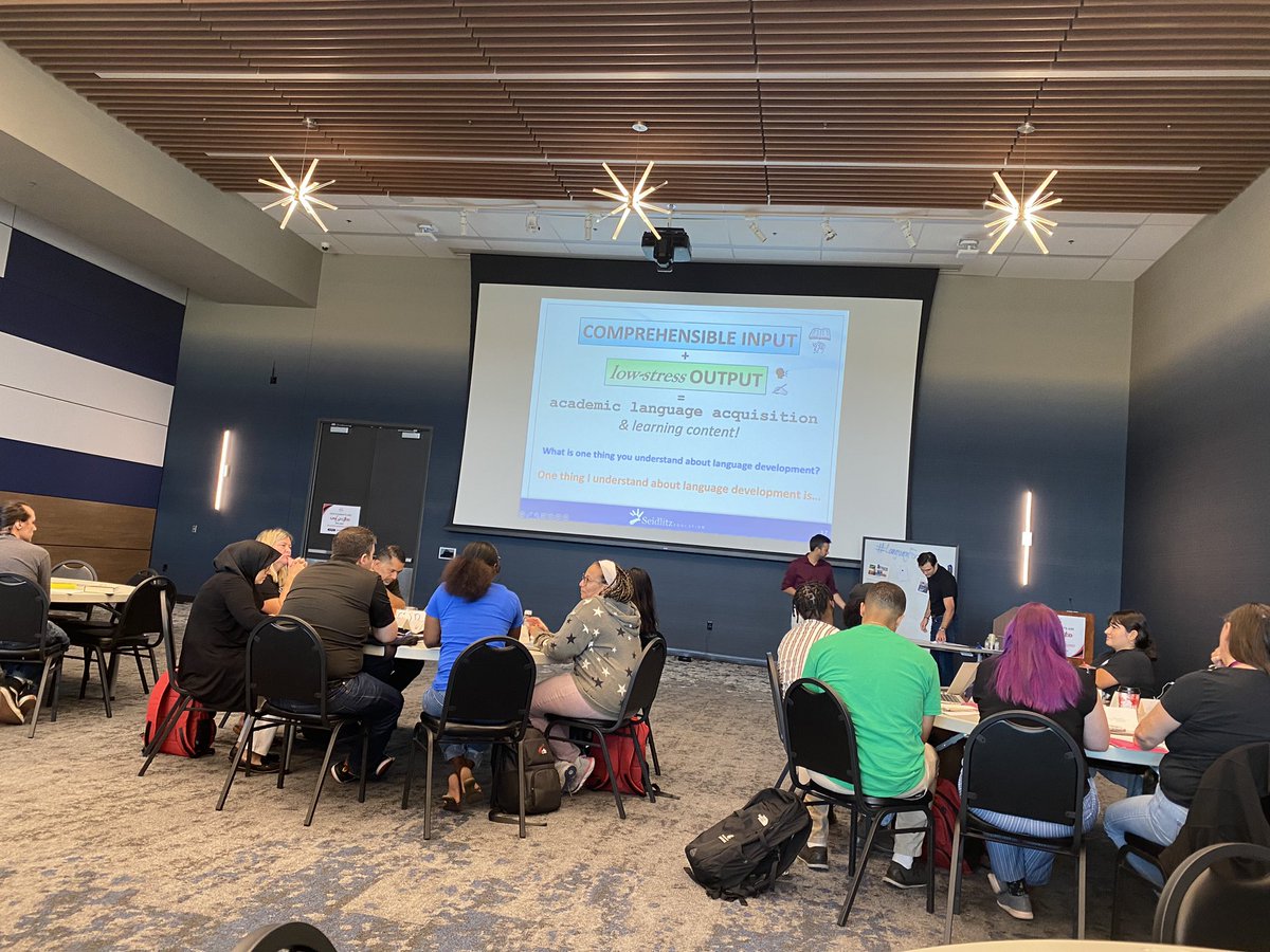 christy_clain's tweet image. Shout 🎉 out to @stfleenor &amp;amp; @Seidlitz_Ed for working with @CFBISD science &amp;amp; STEM teachers to help us create language rich science classrooms! #languagefocused #cfbsciencestrong 💪🏽 #cfbSTEMstrong 💪🏽