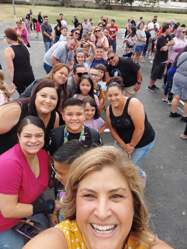 Three Rings Ranch Elementary (@3ringsranch_es) on Twitter photo Three Rings Ranch Elementary is off to a great start! We welcomed back our Mustang students and families for the first day of school! <a href="/Beaumont_SD/">Beaumont Unified School District</a> Three Rings Ranch Elementary is off to a great start! We welcomed back our Mustang students and families for the first day of school! <a href="/Beaumont_SD/">Beaumont Unified School District</a>