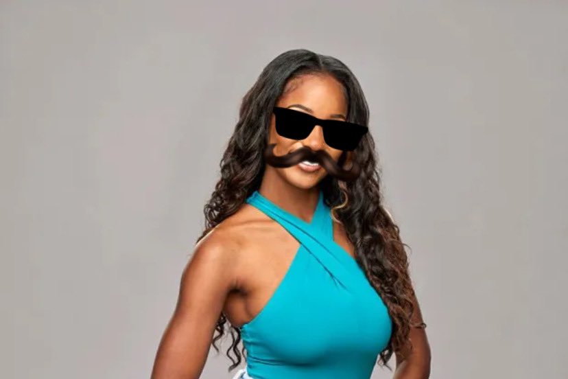 jurymgmt's tweet photo. The 18th houseguest #bb25 https://t.co/BHQLYUeYHB