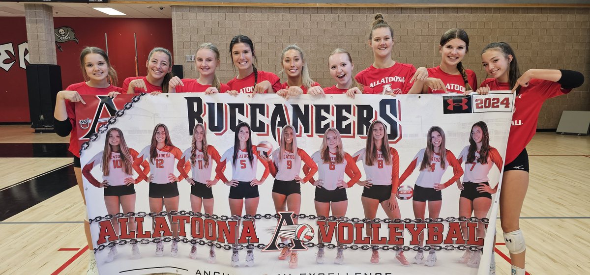 AllatoonaVB's tweet image. @AllatoonaVB varsity players are super excited for the 2023 team banner!  Go Bucs
@toona_athletics 
#anchoredinexcellence